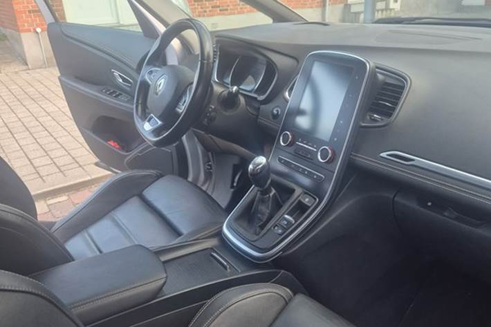 undefined Renault Scenic IV fra 2017