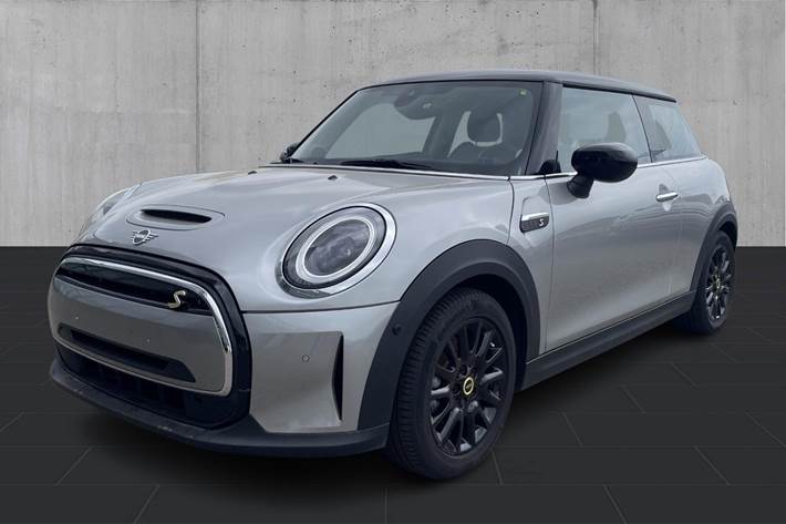 Sølv Mini Cooper SE fra 2023