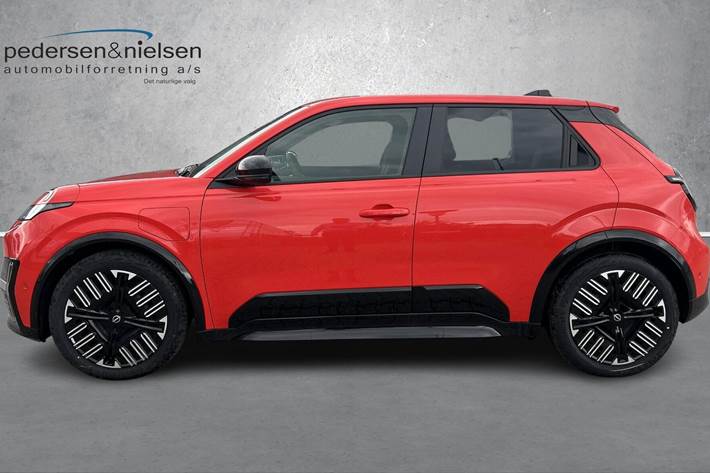 Rød Nissan Micra fra 2026
