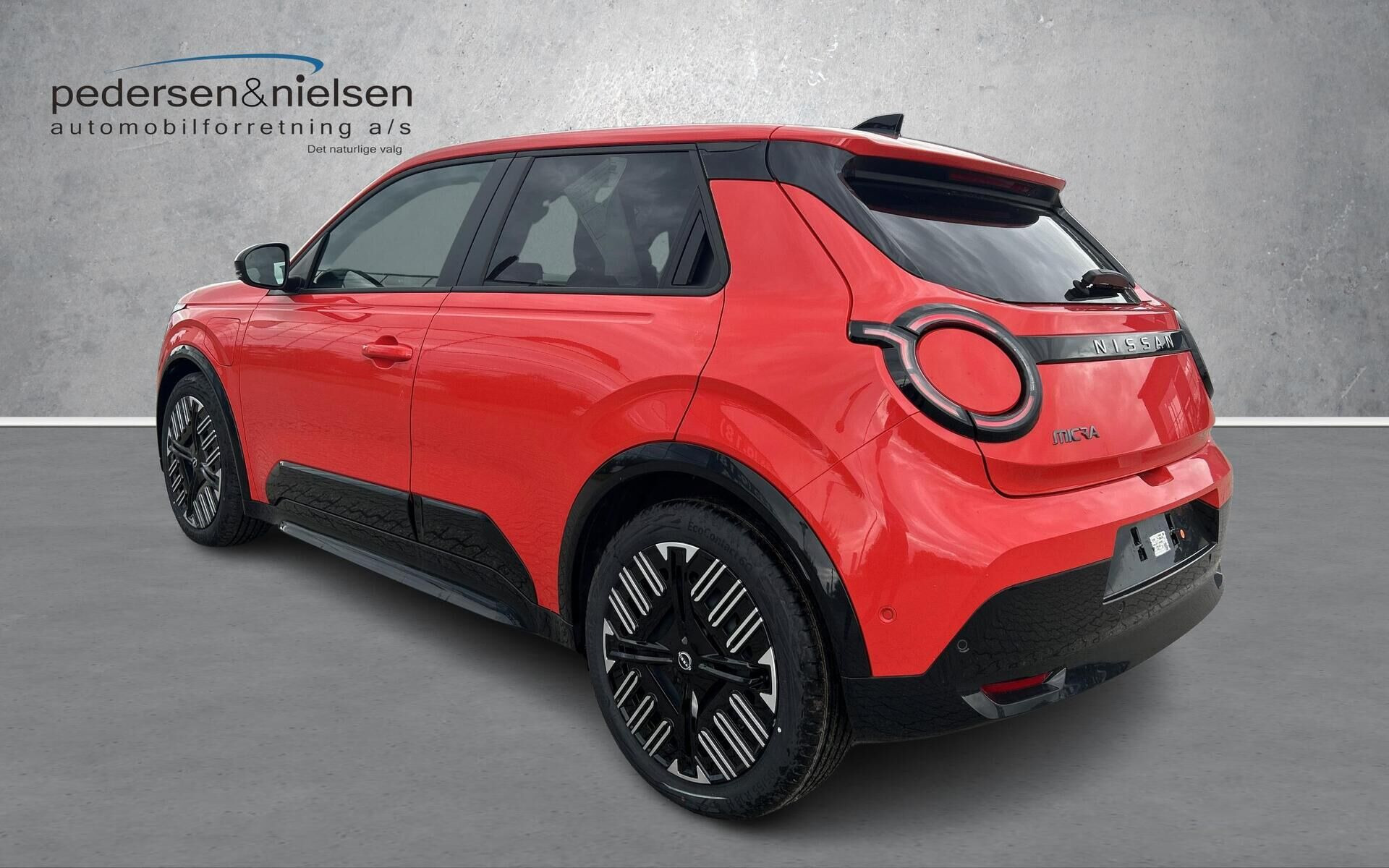 Rød Nissan Micra fra 2026