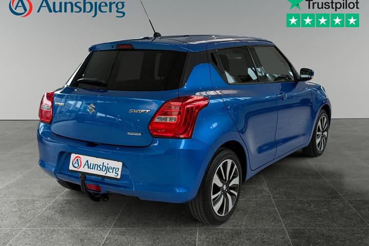 Blå Suzuki Swift fra 2020