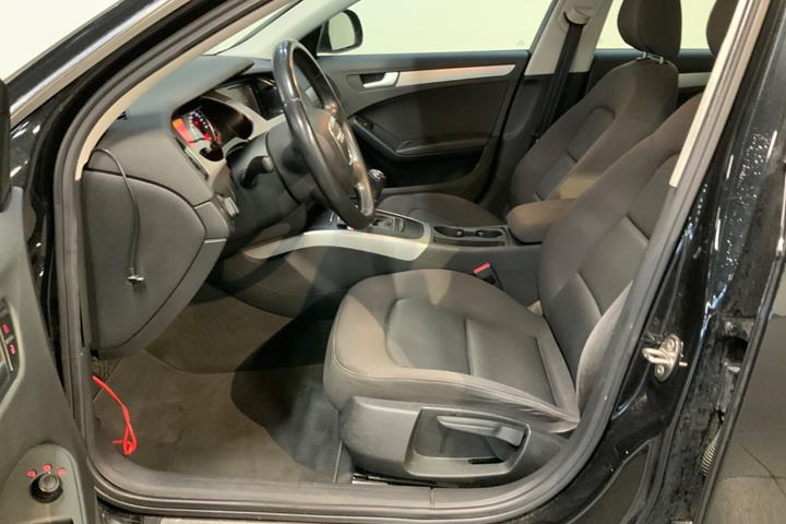 Sort Audi A4 fra 2008