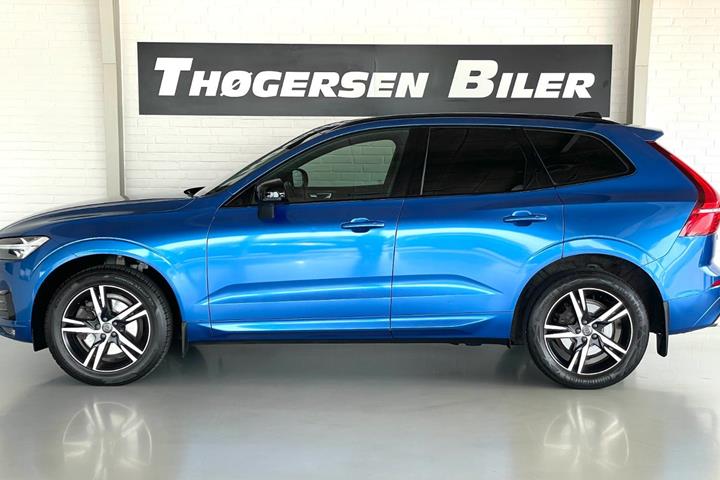 Blå Volvo XC60 fra 2021