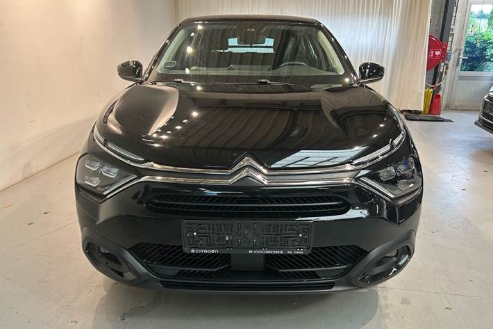 Sort Citroën C4 fra 2022