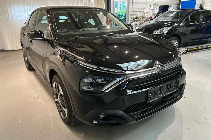 Sort Citroën C4 fra 2022