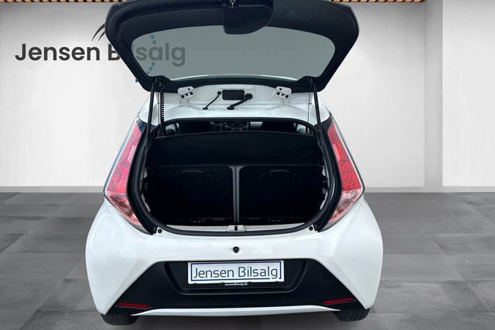 undefined Toyota Aygo fra 2015
