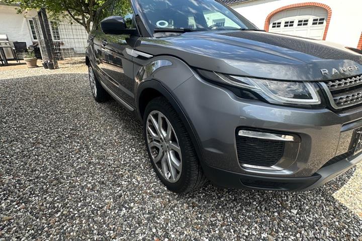 Grå Land Rover Range Rover evoque fra 2016