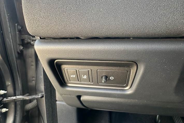 Grå Land Rover Range Rover evoque fra 2016