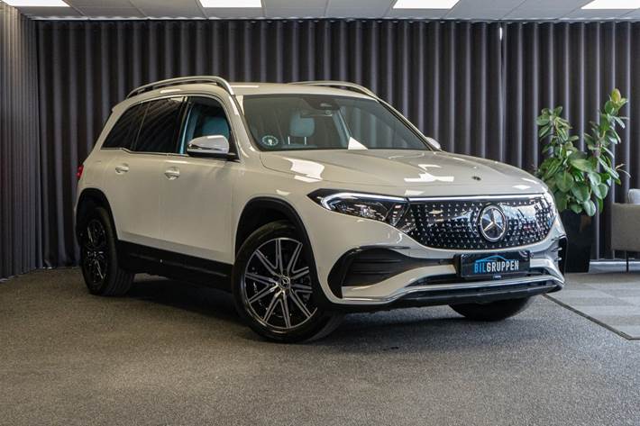 Hvid Mercedes EQB250+ fra 2025