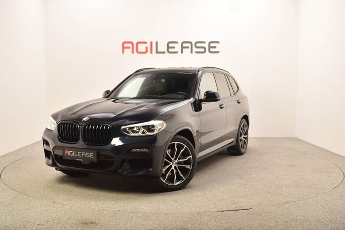 Sort BMW X3 fra 2020 set udefra