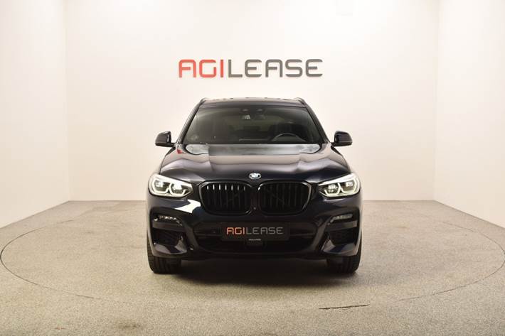 Sort BMW X3 fra 2020