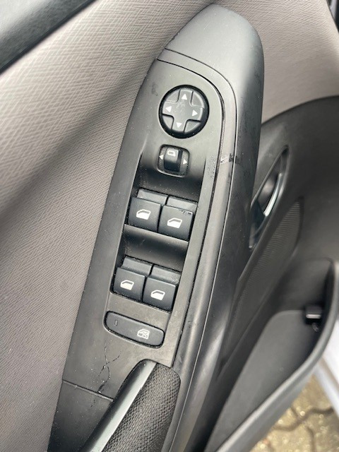 Grå Citroën Grand C4 SpaceTourer fra 2020