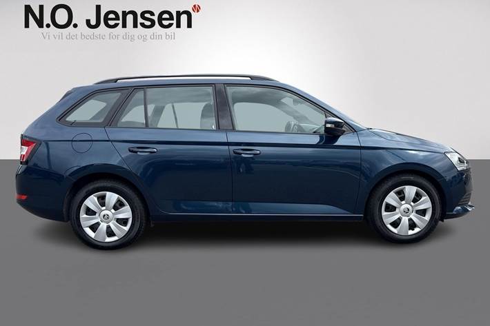 Blå Skoda Fabia fra 2021