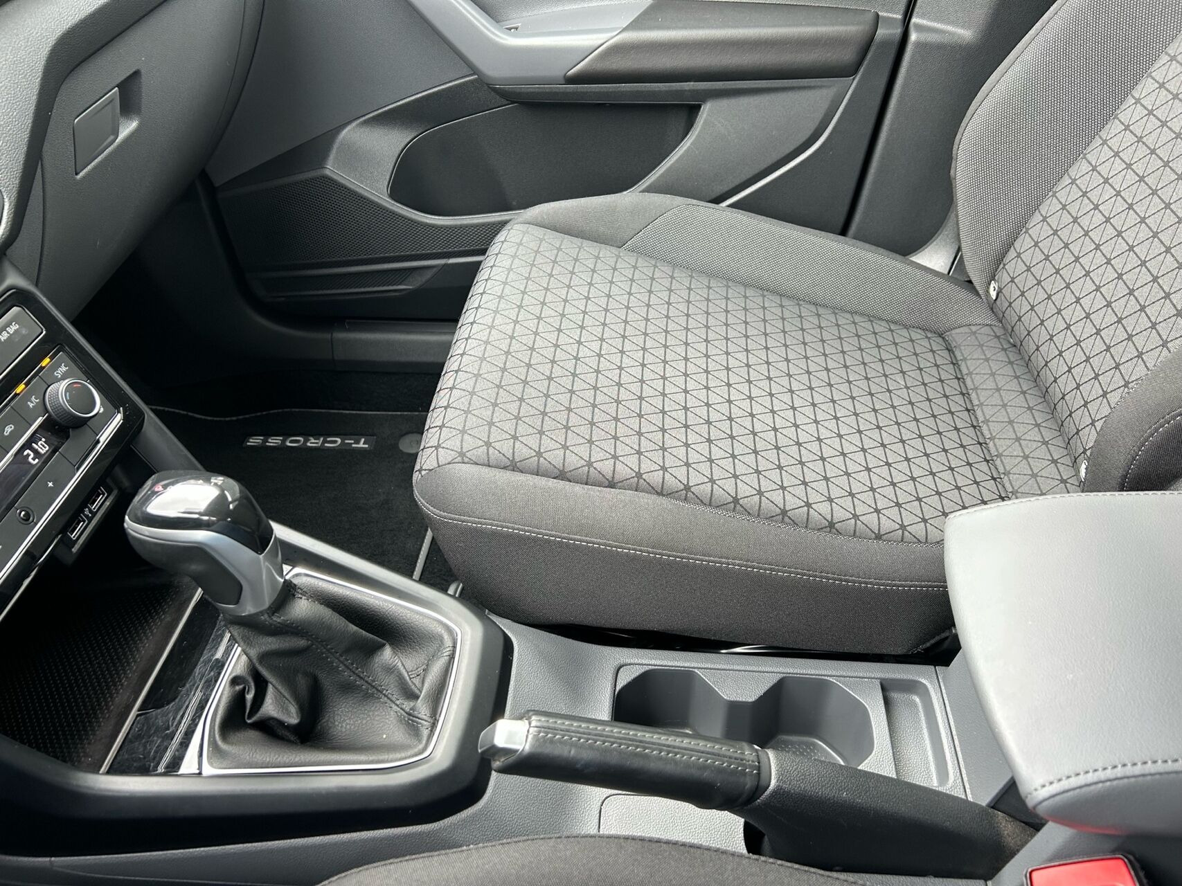 Hvid VW T-Cross fra 2020