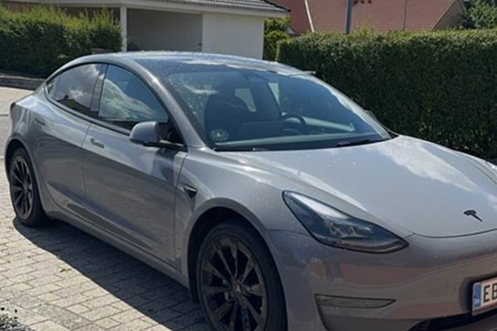 undefined Tesla Model 3 fra 2022