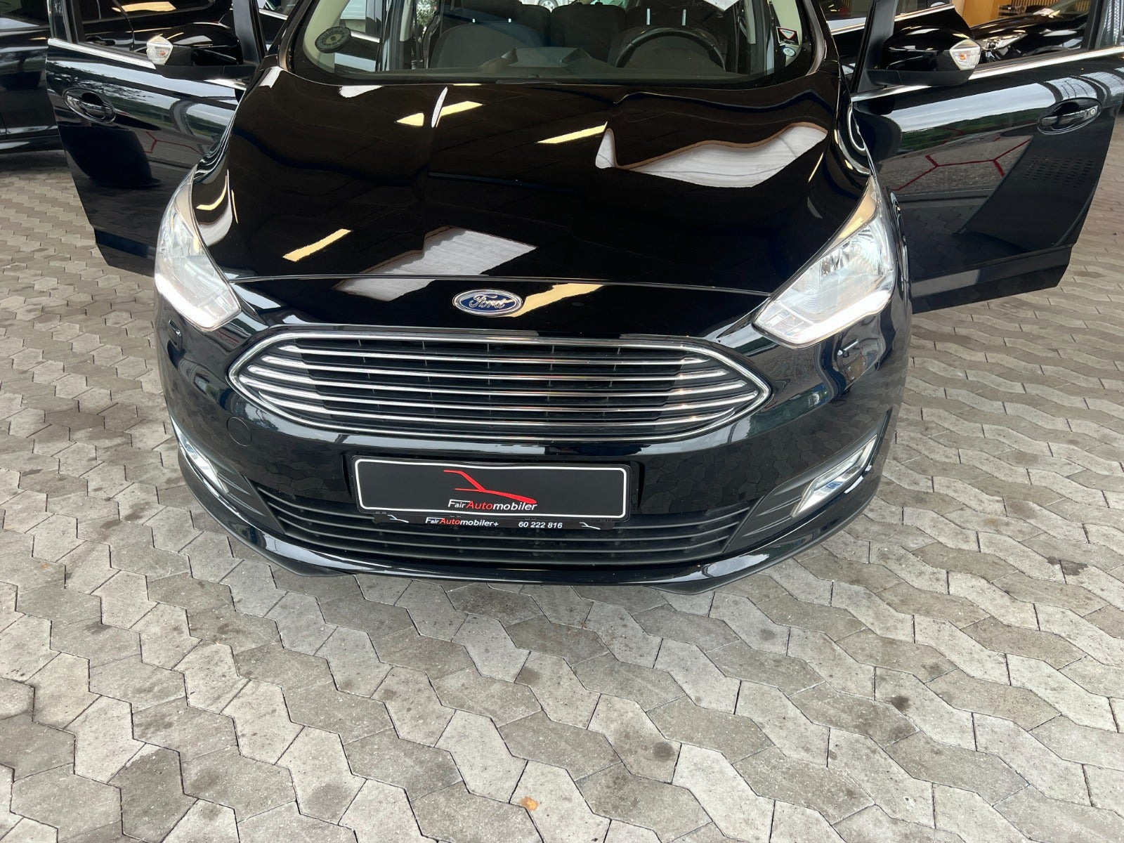 Sort Ford C-MAX fra 2018
