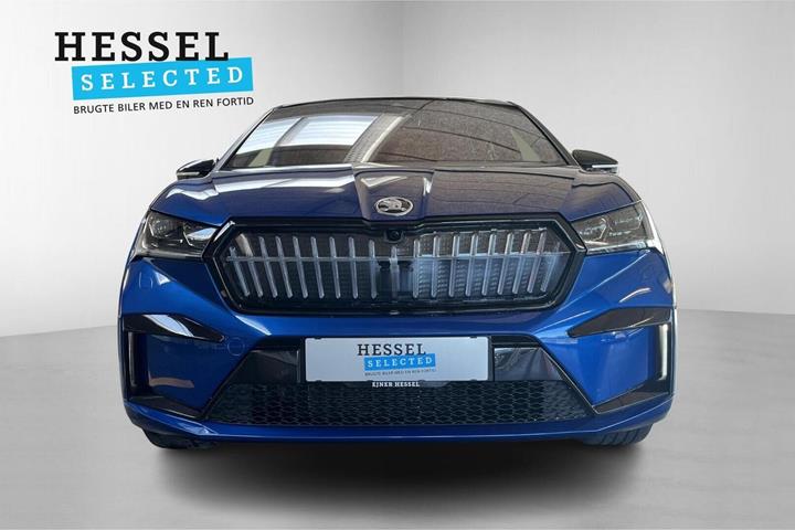 Blå Skoda Enyaq fra 2024