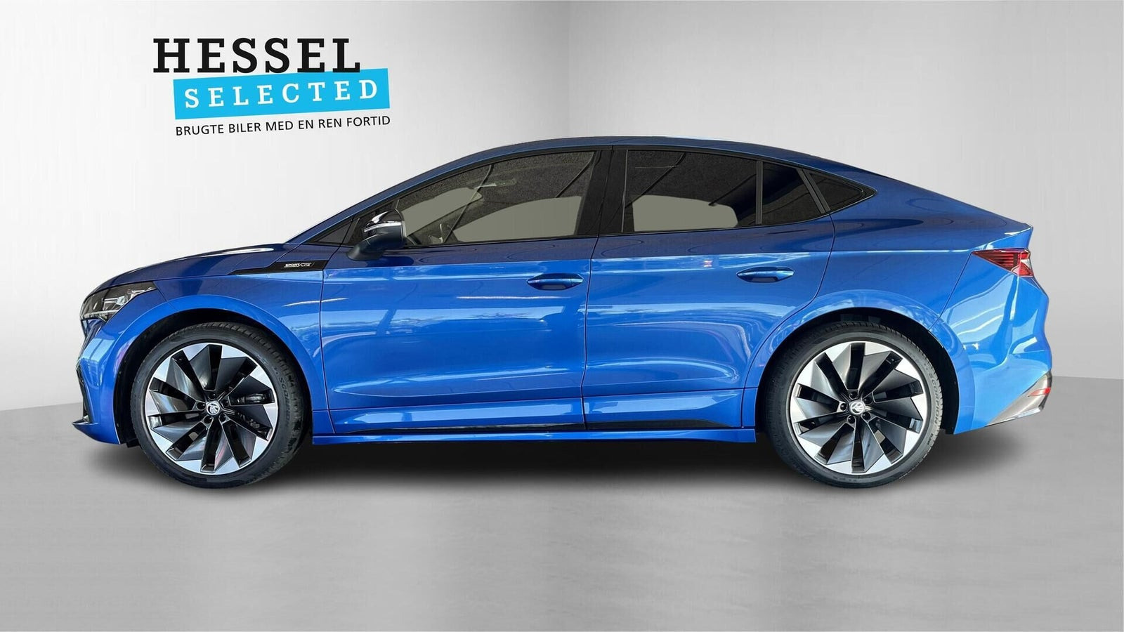 Blå Skoda Enyaq fra 2024