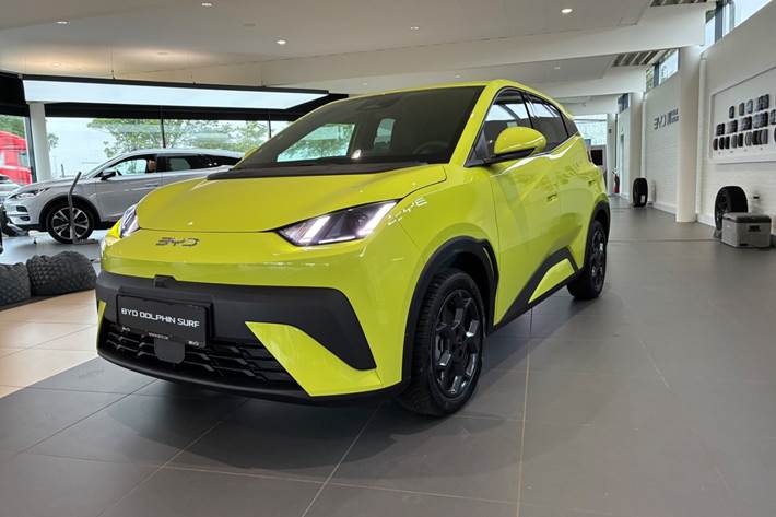 Grøn BYD Dolphin Surf fra 2025