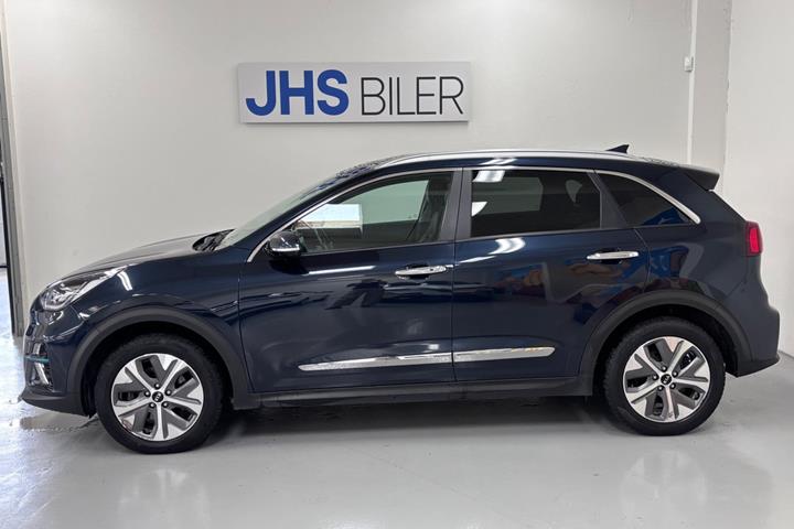 Blå Kia e-Niro fra 2020