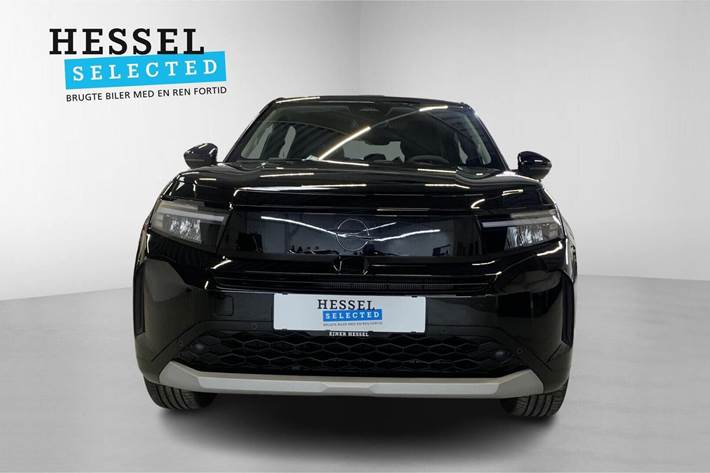 Sort Opel Frontera fra 2025