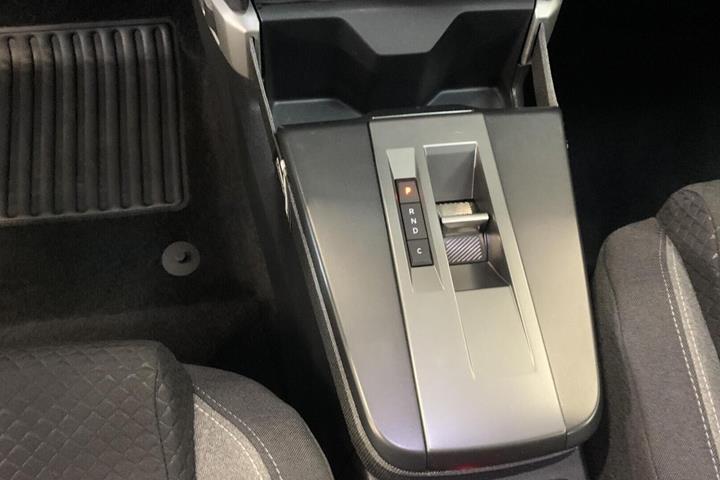Sort Opel Frontera fra 2025