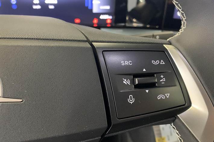 Sort Opel Frontera fra 2025