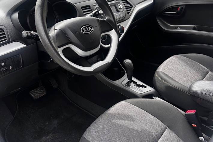 Hvid Kia Picanto fra 2012