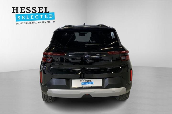 Sort Opel Frontera fra 2025