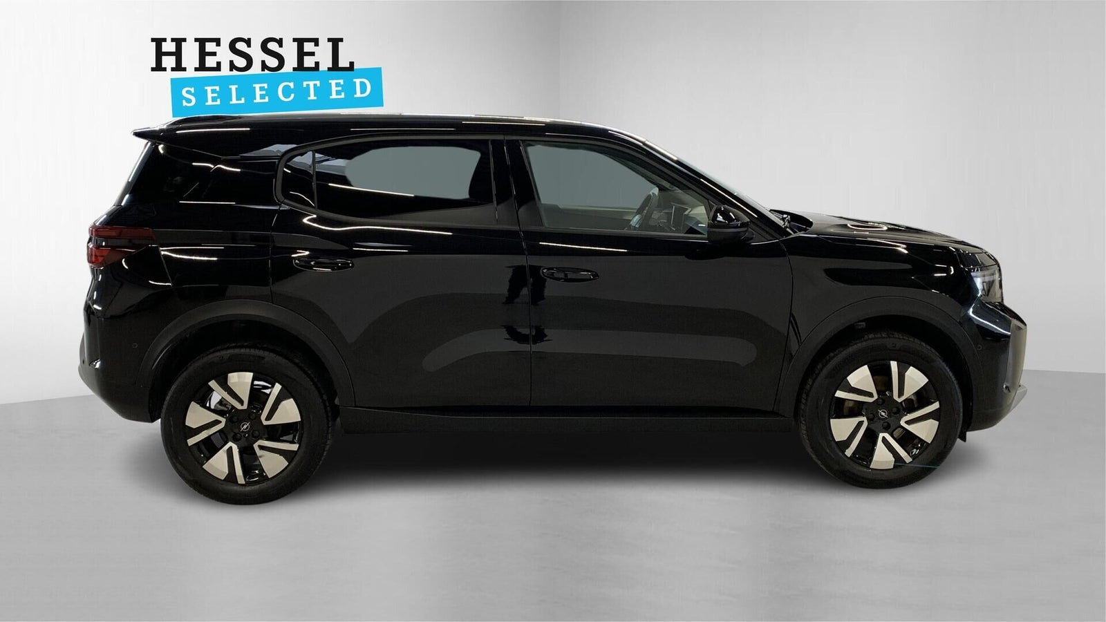 Sort Opel Frontera fra 2025