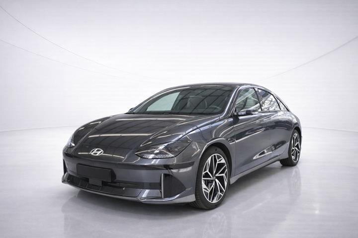 Grå Hyundai Ioniq 6 fra 2024