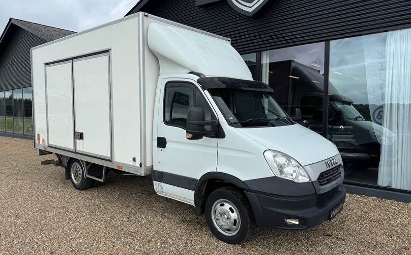 Iveco Daily 3,0 35S17 Alukasse m/lift