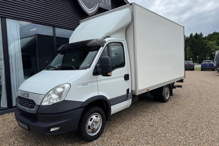 Hvid Iveco Daily fra 2011