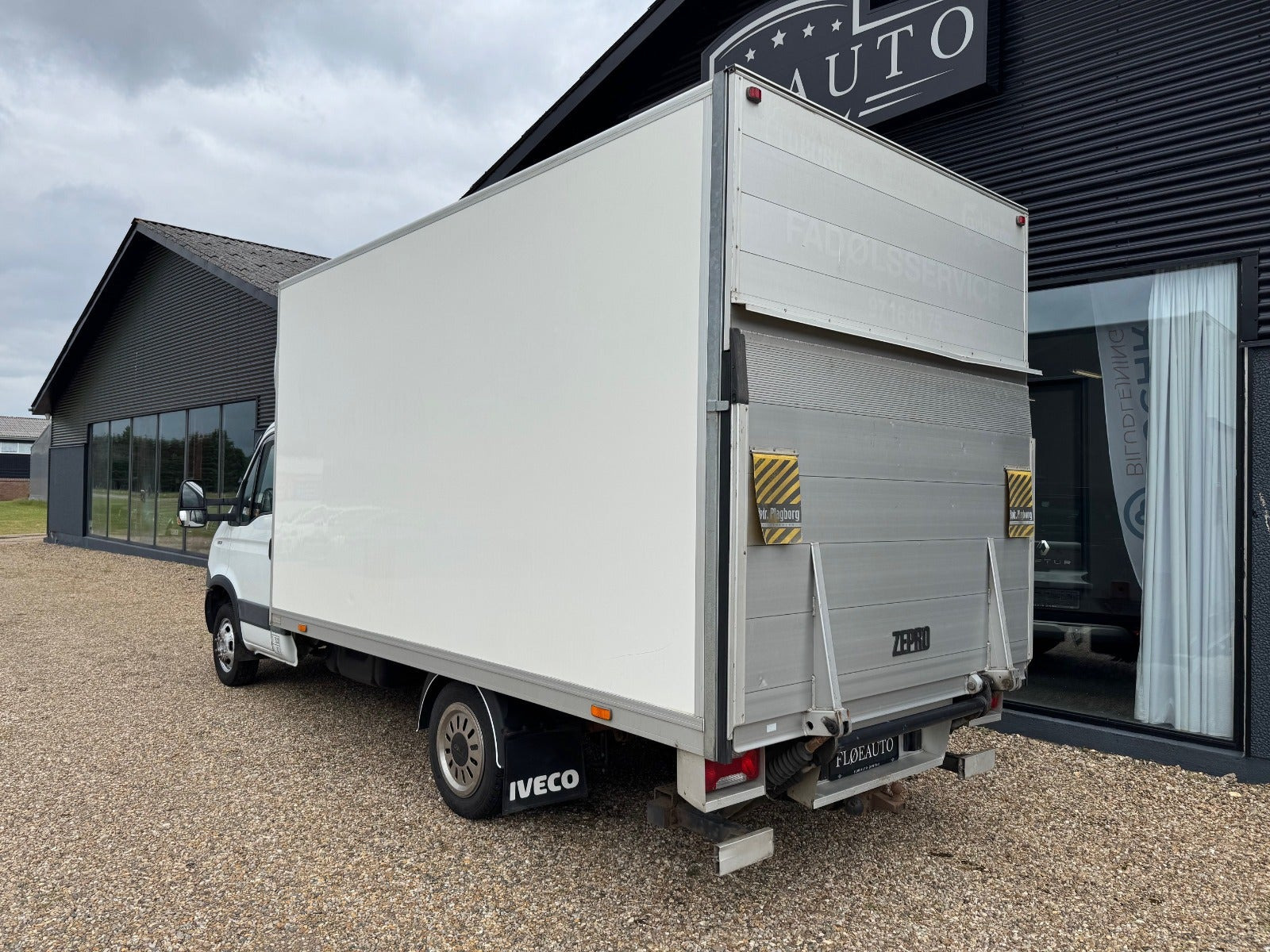 Hvid Iveco Daily fra 2011