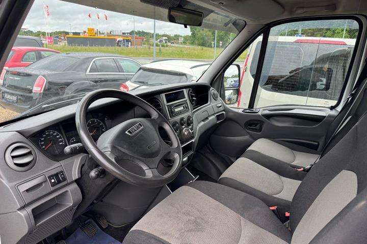 Hvid Iveco Daily fra 2011