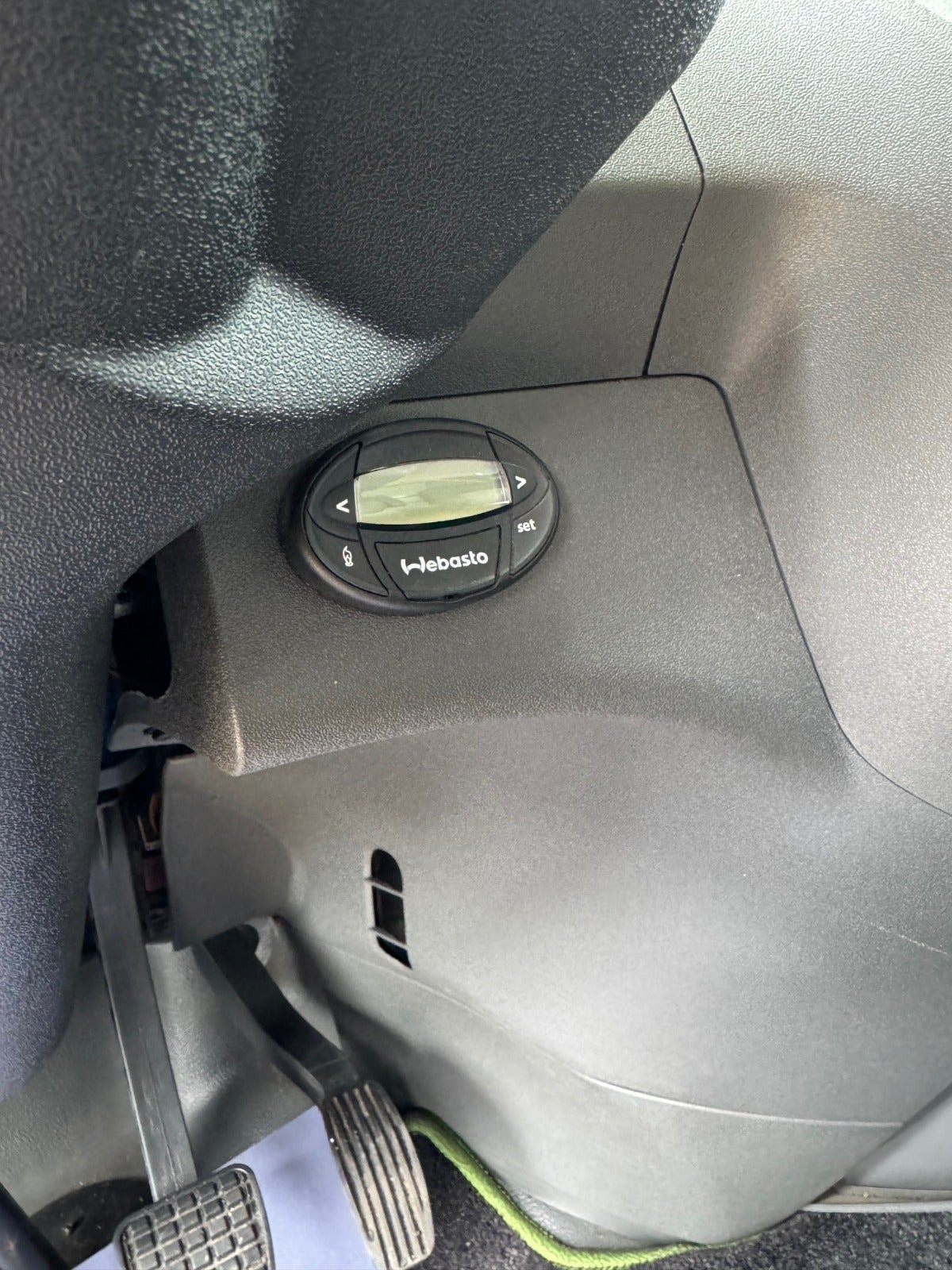 Hvid Iveco Daily fra 2011