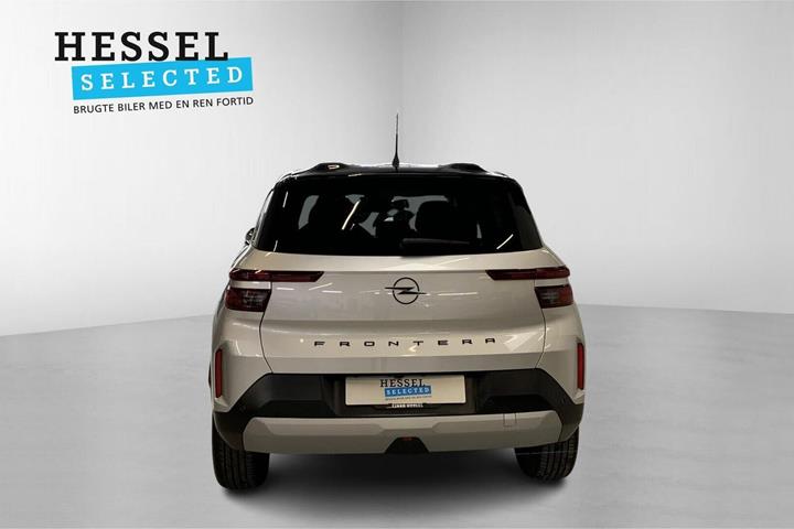 Grå Opel Frontera fra 2025