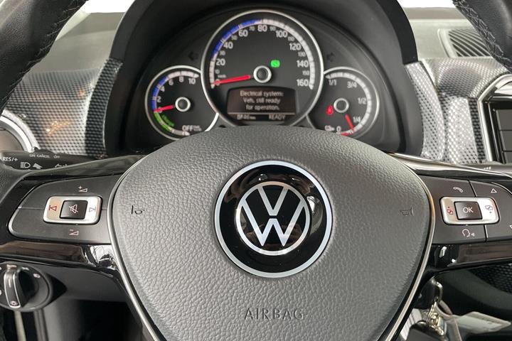 Sort VW E-UP! fra 2021