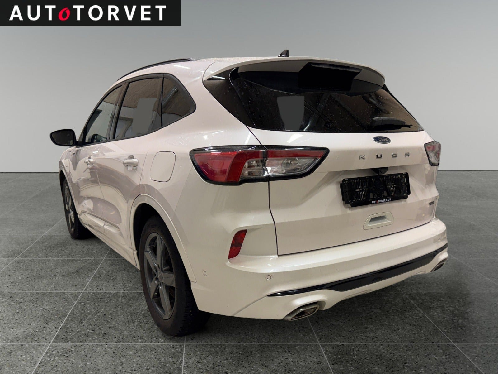 Hvid Ford Kuga fra 2020
