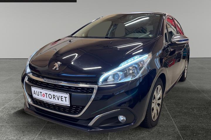Lilla Peugeot 208 fra 2018 set udefra