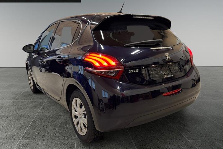 Lilla Peugeot 208 fra 2018