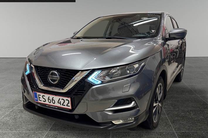 Grå Nissan Qashqai fra 2019