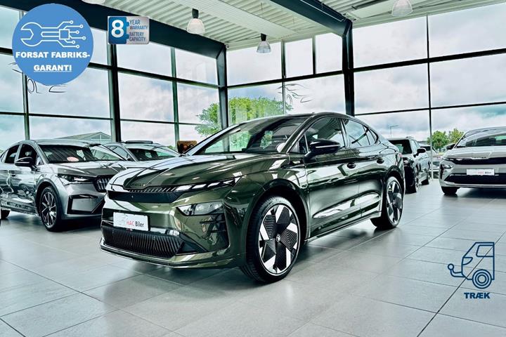 Grøn Skoda Enyaq fra 2026 set udefra