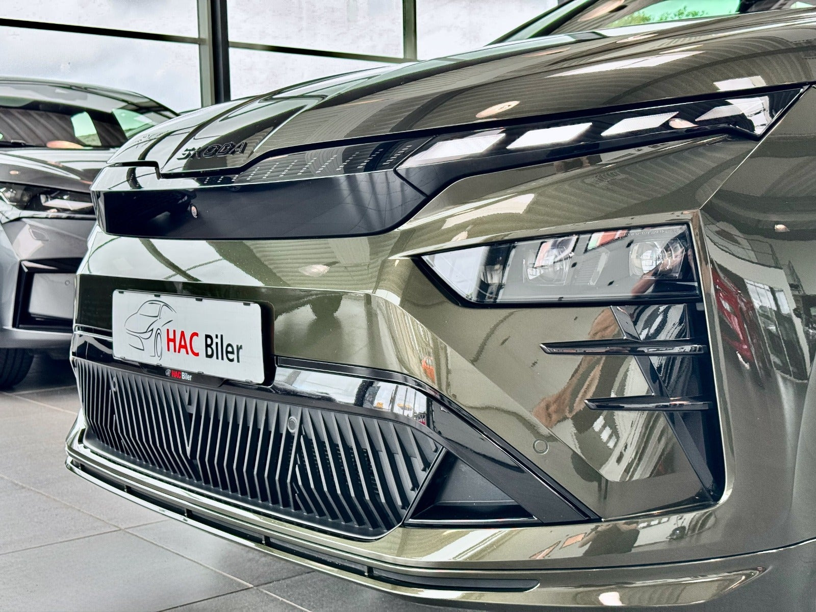 Grøn Skoda Enyaq fra 2026