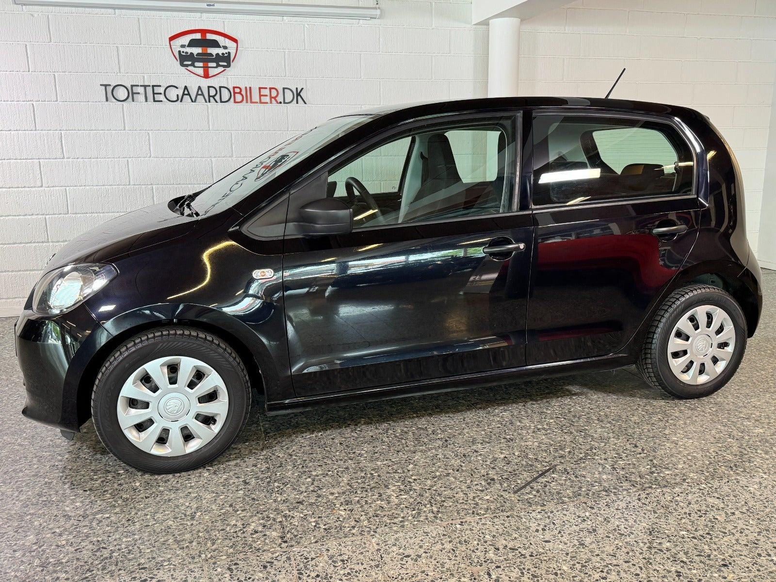 Sort Skoda Citigo fra 2016