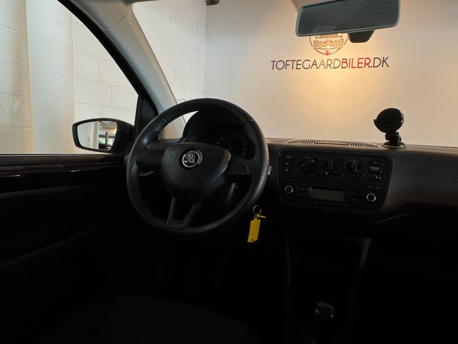 Sort Skoda Citigo fra 2016