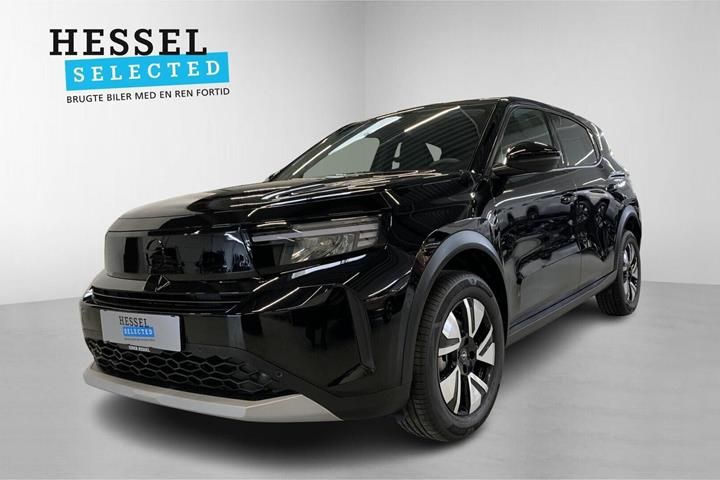 Sort Opel Frontera fra 2025 set udefra