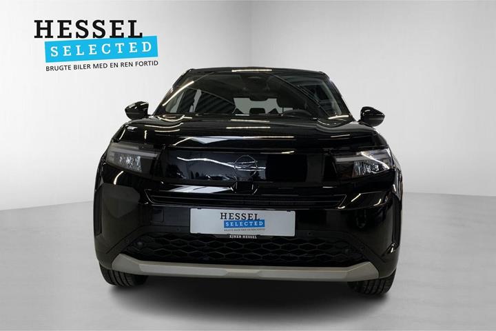 Sort Opel Frontera fra 2025