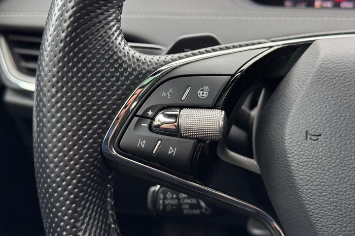Sort Skoda Enyaq fra 2022
