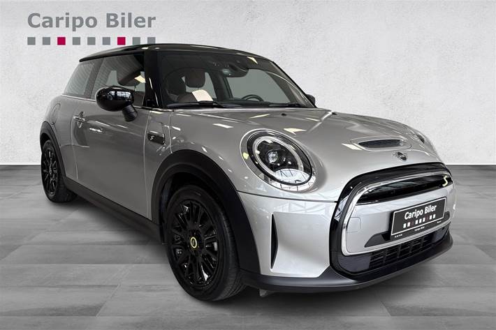 Sølv Mini Cooper fra 2023